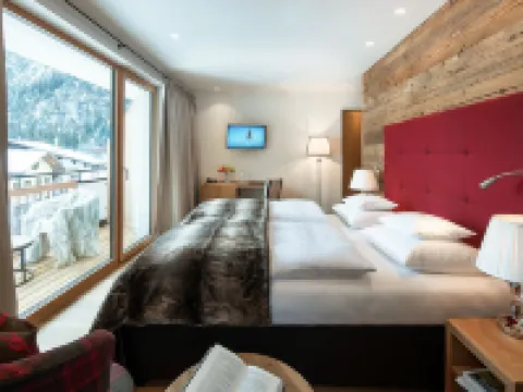 Lechquell Hotel Post Hotels in Steeg