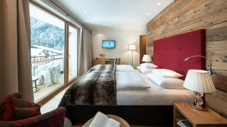 Lechquell Hotel Post Отели в г. Гемайнде Штег