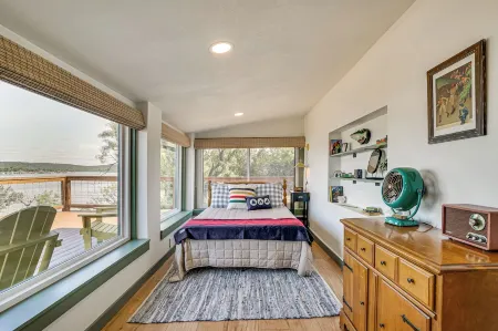 Lake View + Huge Deck: Cozy Possum Kingdom Retreat