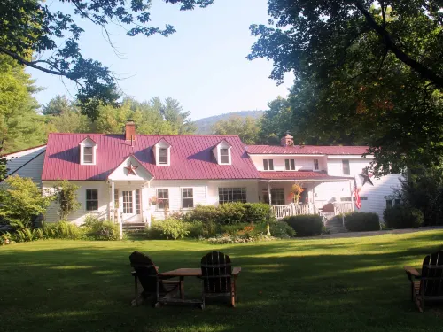Buttonwood Inn on Mount Surprise Hotel a Bartlett