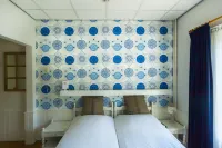 Pirombo Bed & Breakfast Hotels in Katwijk