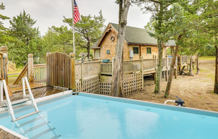 Hot Tub Haven: Creekside Cabin in Frisco!