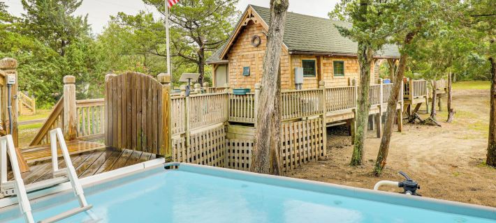 Hot Tub Haven: Creekside Cabin in Frisco! Hotéis em Frisco