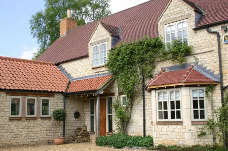 The Swallows Rest Bed & Breakfast Отели в г. Corby District
