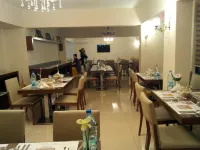 Enar Hotel - breakfast