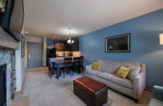 Zephyr Mountain Lodge Premium-Rated 2516