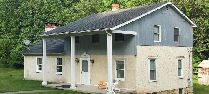 Serene Saxton Lodge 7 Mi to Lake Raystown! Hotels in Huntingdon County