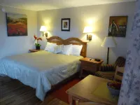 Country Villa Motel Hotels in Chippewa Falls