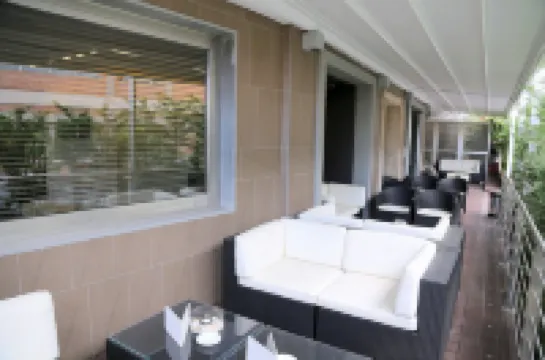 โรงแรมคาร์ลา