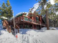 Tahoe Olympic 3 Bedroom Condo by RedAwning Ξενοδοχεία στην πόλη Stateline