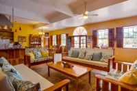 The Crimson Orchid Inn at Orchid Bay - chambre d’hôtes