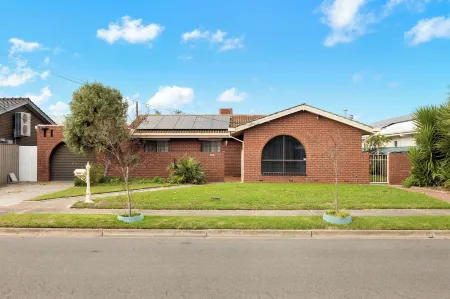 Best Western Adelaide Airport