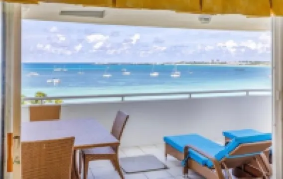 Large 1Br/1Bath Apt in Beautiful St Martin in Simpson Bay