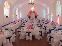 Hotel & Restaurant Knapppenstöckl - Bãi đậu xe
