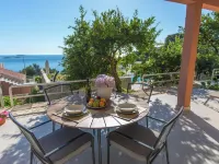 Apartmani Ana Hotels in Plat