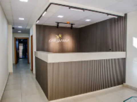 アル-イスティクラル・スイーツ ラマッラのホテル