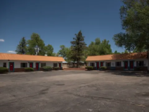 Circle R Motel Hotels in Salida