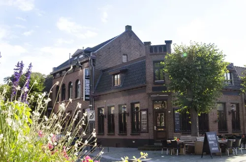 Jambon Hotels in Oss