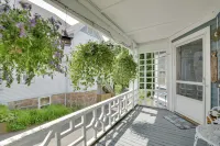Quaint Beverly Townhome Walk to Beach and Downtown! - Wifi