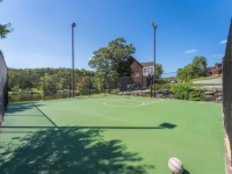 6 Mi to Branson Strip! Lakefront Home with Fireplace Hotels in Stone County