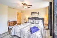 Bright Boone Home Walk to Appalachian State! - parking