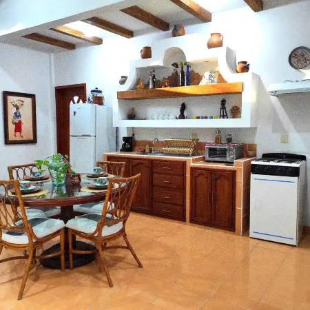 FolklorSuites