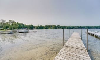 Lakefront Grant Cottage w/ Grill & Fire Pit!
