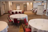 시더스 인 반스터플 호텔