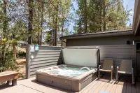 Charming Retreat with Private Hot Tub and Cozy Fireplace - Inviting Escape