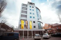 Мартон Палас