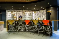 宜必思漢堡城市飯店 - 酒吧