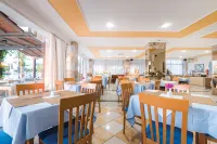 Kosta Palace - breakfast