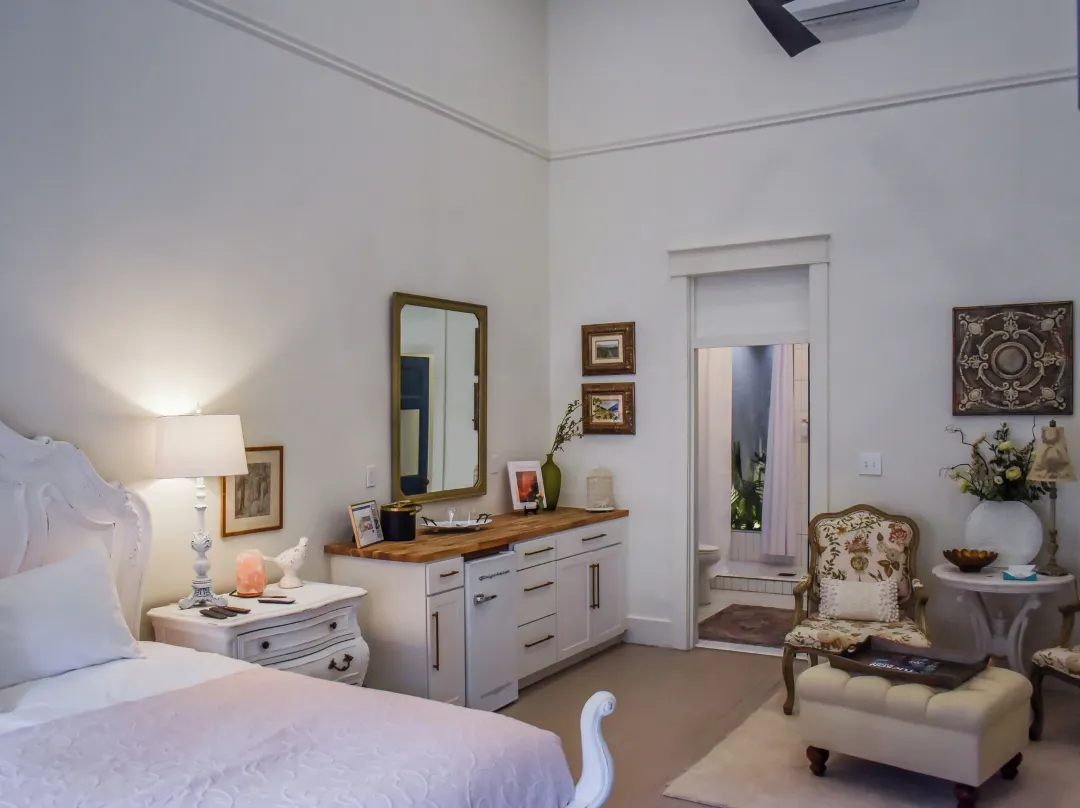 Warner Hotel - Bisbee, AZ