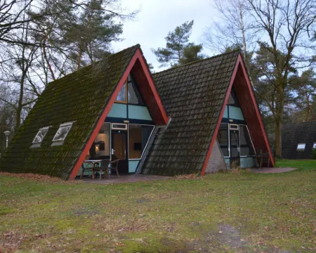 Bungalow in Limburg Near Nature Reserves Hotéis em Stramproy