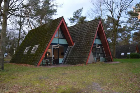 Bungalow in Limburg Near Nature Reserves