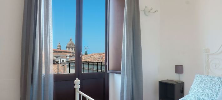 Palazzo Currò Hotels in Catania