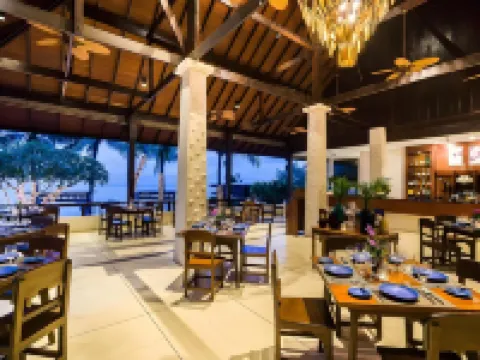 ซี แซนด์ ซัน รีสอร์ท & วิลล่า