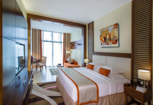 3. 웨스턴 호텔 -..