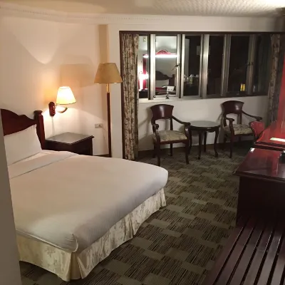 Sunrise Hotel - 2-Star