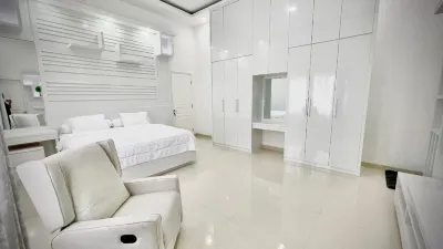 RRR Luxury Villas Hotels in Cisarua Subdistrict