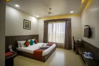 Hotel the Royal Bharti