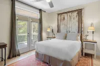 30A Beach House w/ Private Pool, Fire Pit, BBQ & Golf Cart to Rosemary Beach