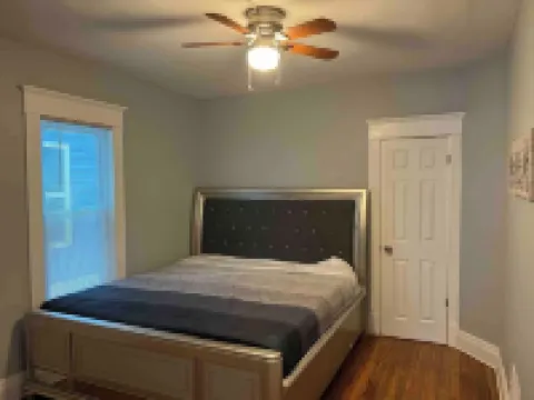 Beautiful furnished 2 bdr great location Elmwood
