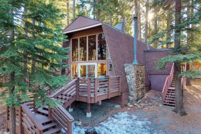 Lundy Bearden Serene Tahoe Retreat With Deck, Fireplace, and Forest Views Hotels near Lost Sauna Co