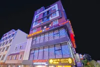 FabHotel Metro Grand - Koramangala Отели рядом с достопримечательностью «Университет Крайст»