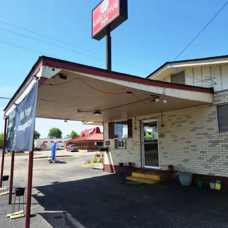 Econo Lodge Mena Near Queen Wilhelmina State Park