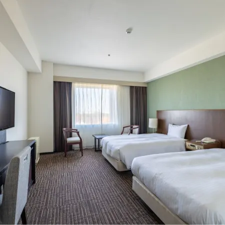 KKR Hotel Nagoya Отели рядом с достопримечательностью «Замок Нагоя»