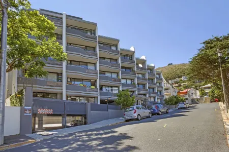 Nine on S 3E Отели в г. Сомерсет-Уэст