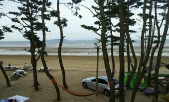 Taean Romantico Pension