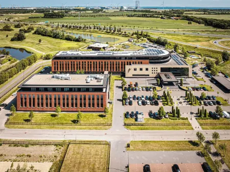 Van der Valk Hotel Middelburg Отели в г. Борселе